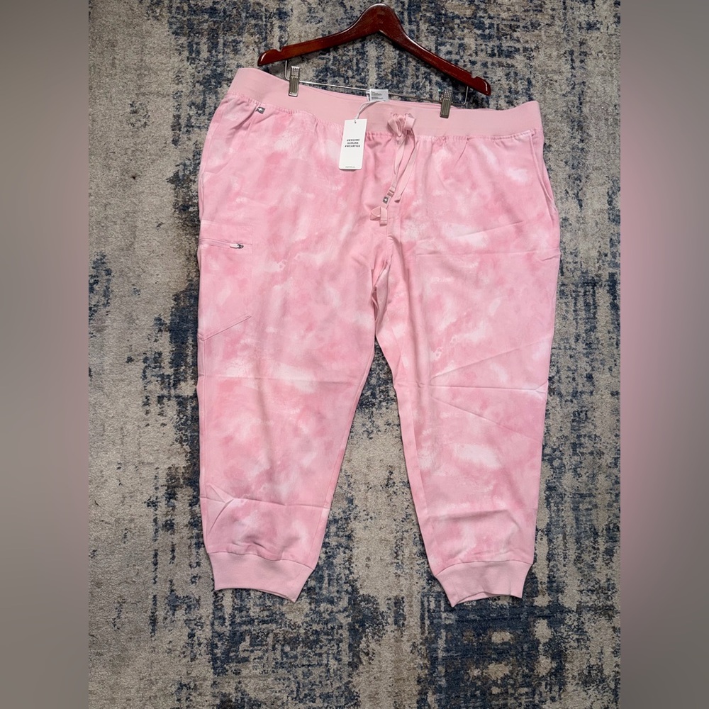 FIGS PLUS SIZE COLLECTION ✨ $START SCRUB DEALS XXL – 6XL AVAILABLE - Picture 11 of 16